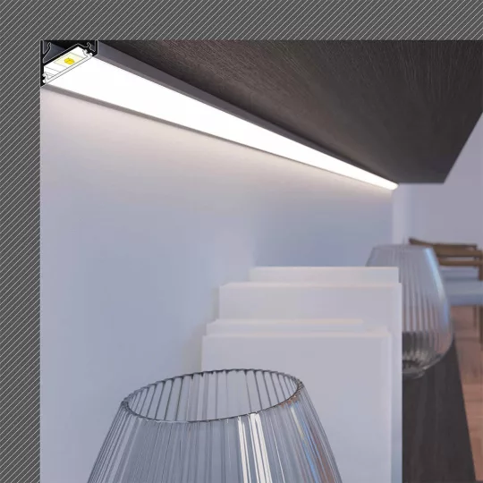 Topmet CORNER14 sarokba szerelhető LED profil natur alu változatban