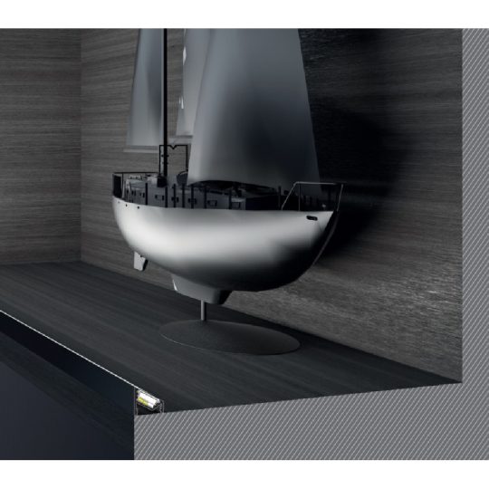 Topmet CORNER14 sarokba szerelhető LED profil fekete színben