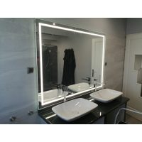 LED tükör négyzet 120x80 cm körben világító