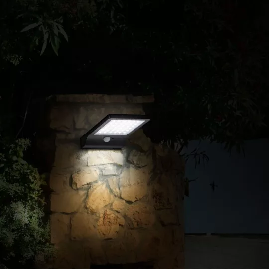 Modee Lighting LED Szolár Napelemes Fali Lámpa WS107 (300 lumen)