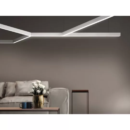 LED profil VARIO30-02 sarokidom síkban forduló 135°-os (fekete)